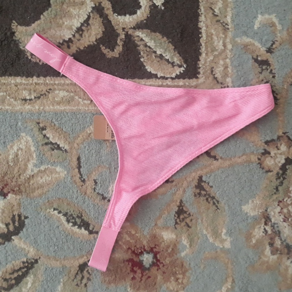 Pink VS high leg thong